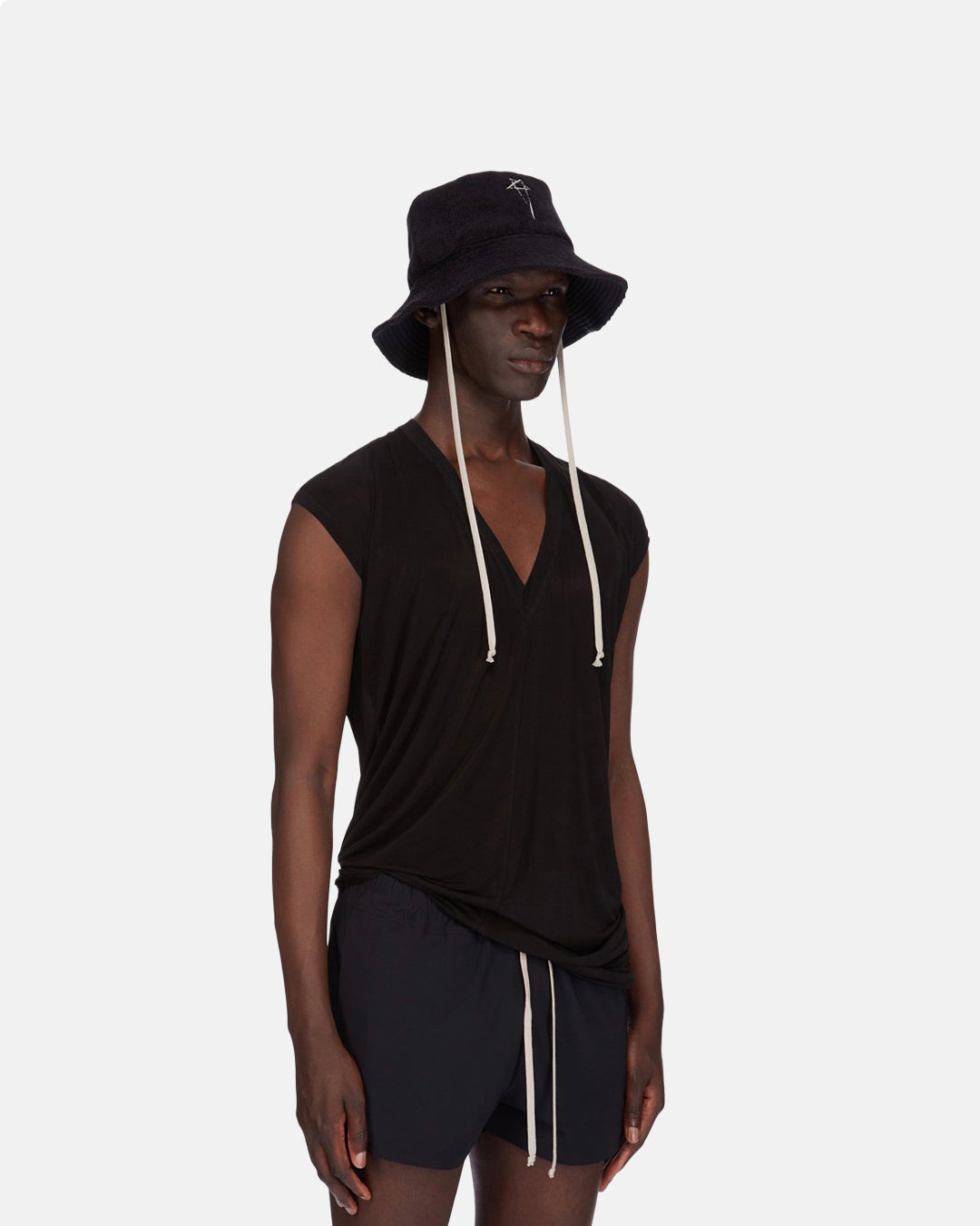 Beach Hat Knitted Black/Pearl