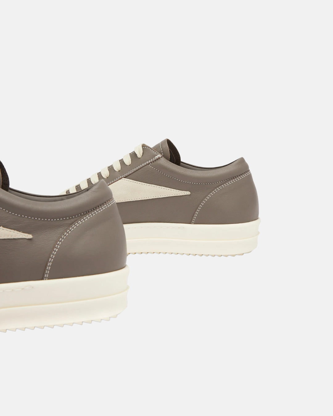 Vintage Low Dust/Milk/Milk