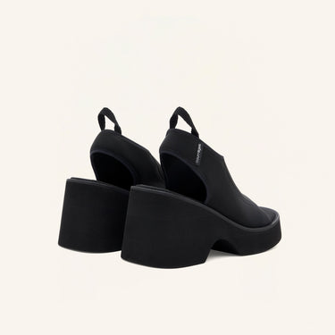 Courreges Shoes Wave Sandals Black