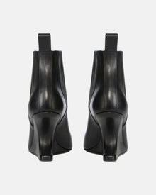 Cantilever 8 Leather Boots Black