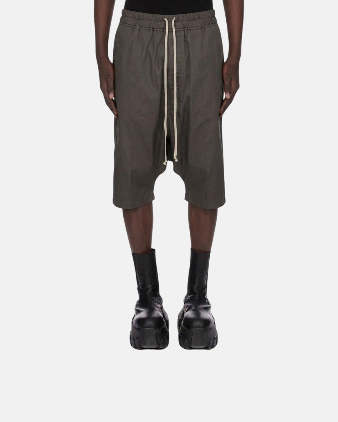 Ricks Pods Shorts Dark Dust